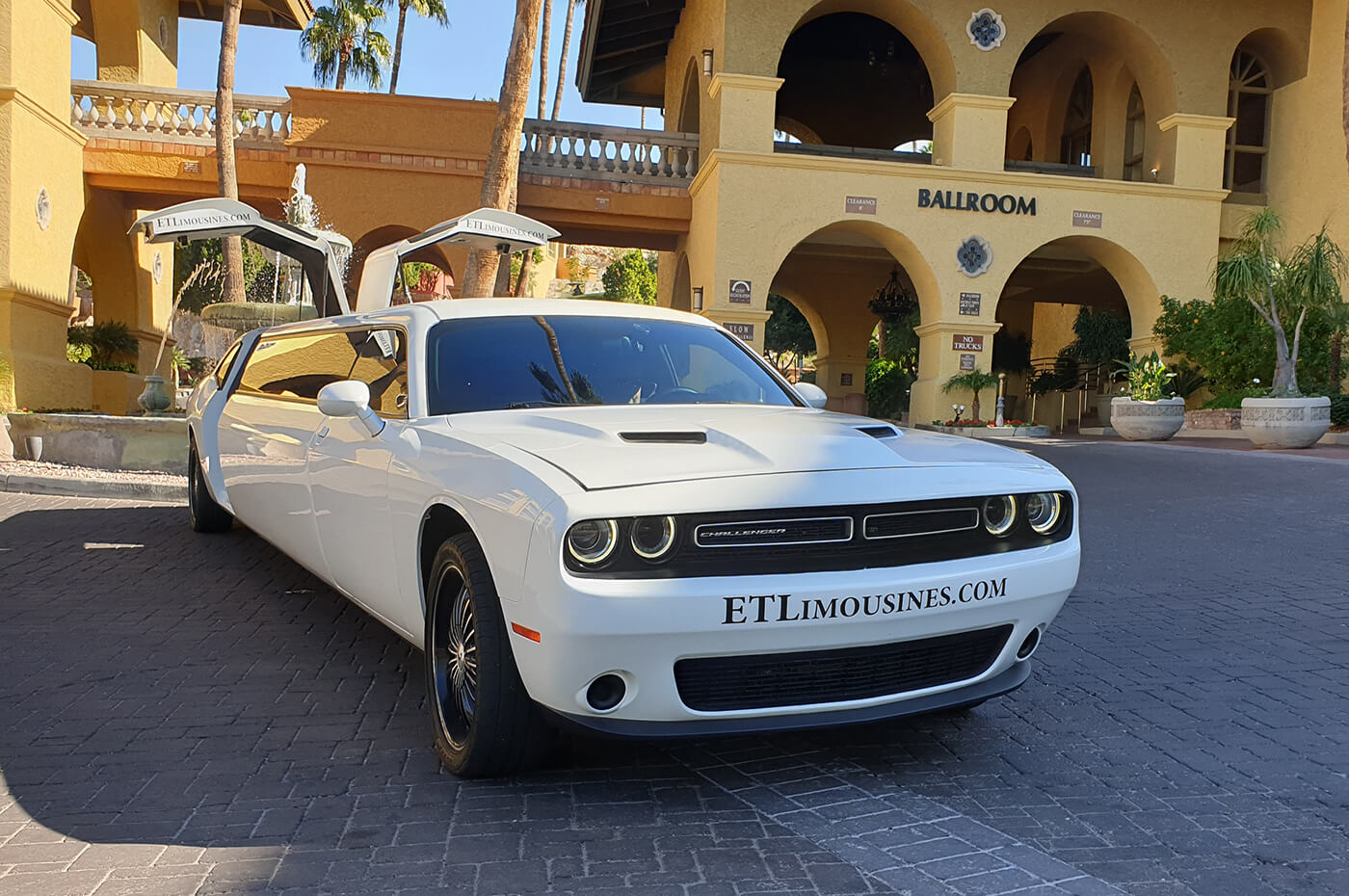 Challenger Limos luxury vehicle